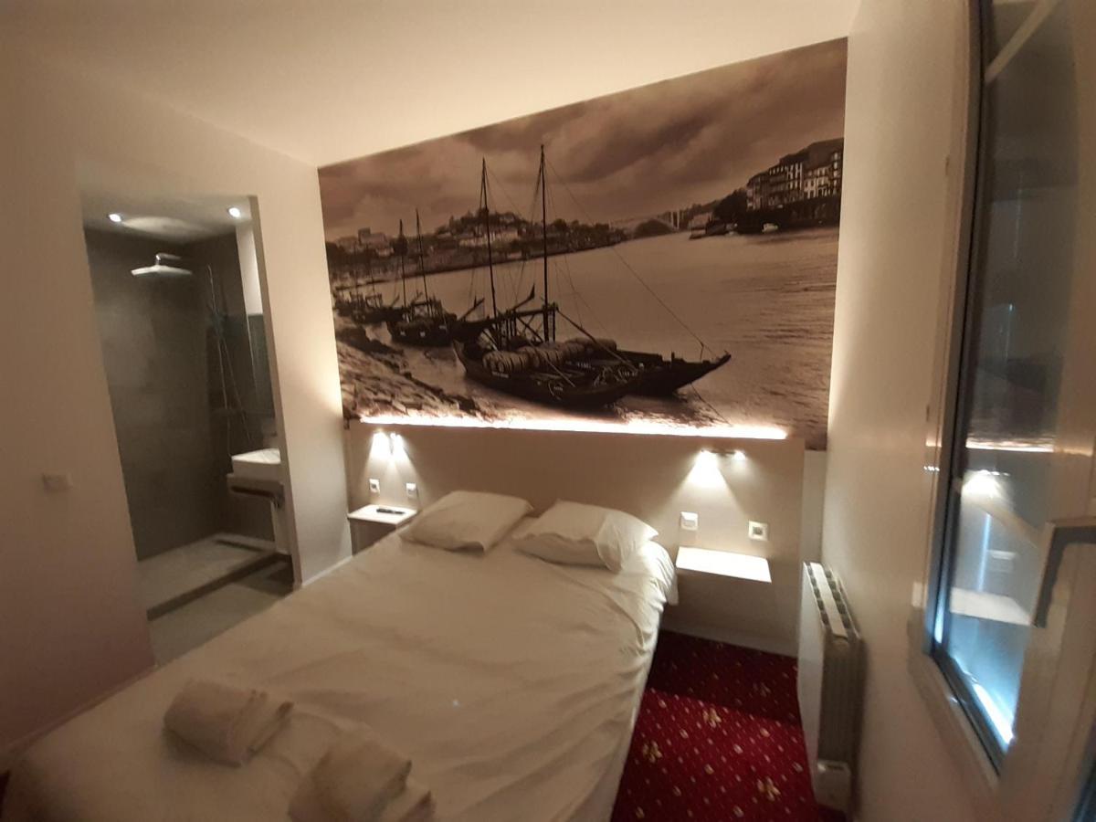 Hotel Le Passiflore Сен-Поль-де-Леон Экстерьер фото
